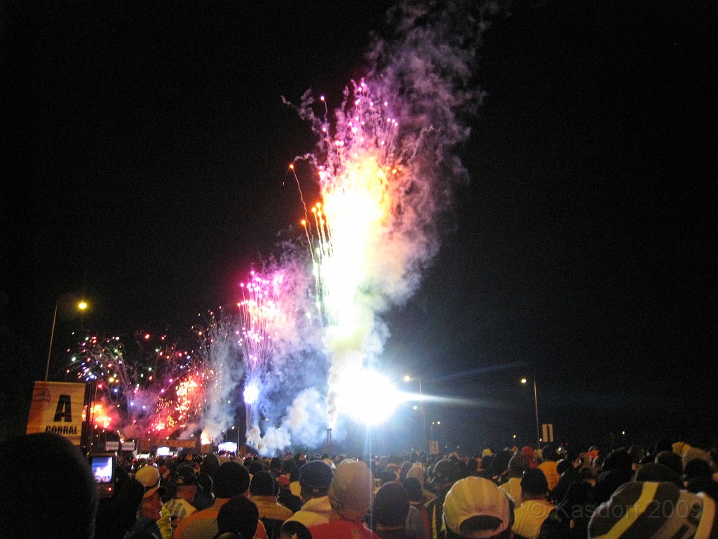 Disney 2010 D2 0060.jpg - January 9-11, 2010 Disney World Florida. Went to run the marathon. Sunday 5:40 AM start the race! Finish, go take a hot shower! Paul drove us over to Kennedy Space Center. Then buffet at Animal Kingdom for dinner!